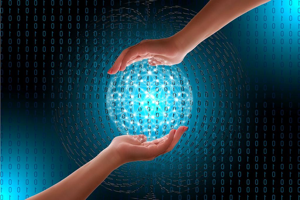 Cloud data storage with secure database servers